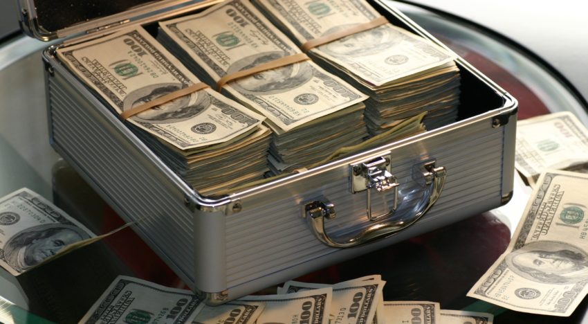 Charlie Munger: The First $100,000 is a B*tch