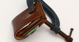 Unexpected Income Loss As a Contract Worker and How to Survive It